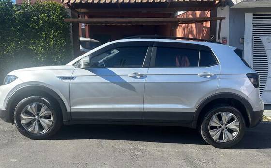 VOLKSWAGEN T-CROSS 1.0 200 TSI TOTAL FLEX SENSE AUTOMÁTICO VOLKSWAGEN T-CROSS 1.0 200 TSI TOTAL FLEX SENSE AUTOMÁTICO
